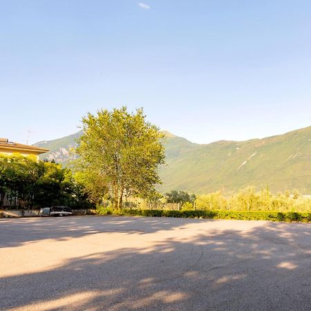 Appartamento Campagnola Piano Terra Con Giardino Privato Eksteriør billede