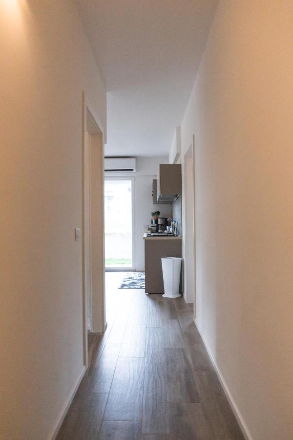 Appartamento Campagnola Piano Terra Con Giardino Privato Eksteriør billede